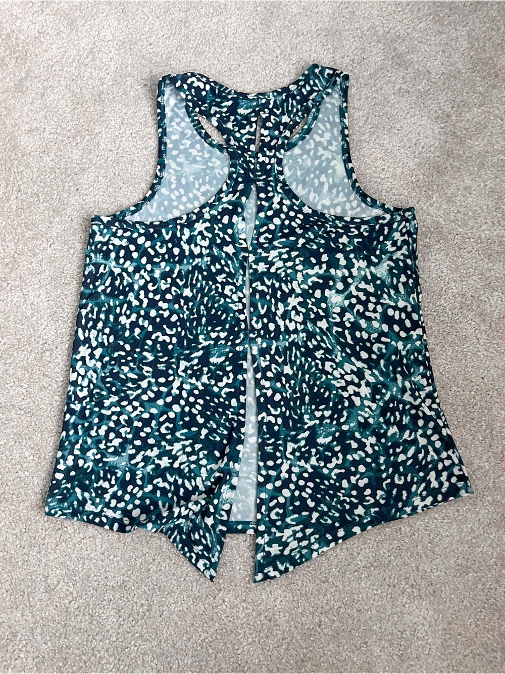 Old Navy | Active Breath ON | Racerback Tanks - Picture 2 of 4